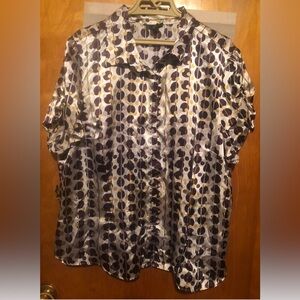 Stylish Women's Patterned Shirt